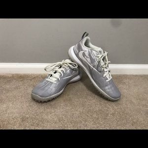 Nike Varsity Low Turf Lax